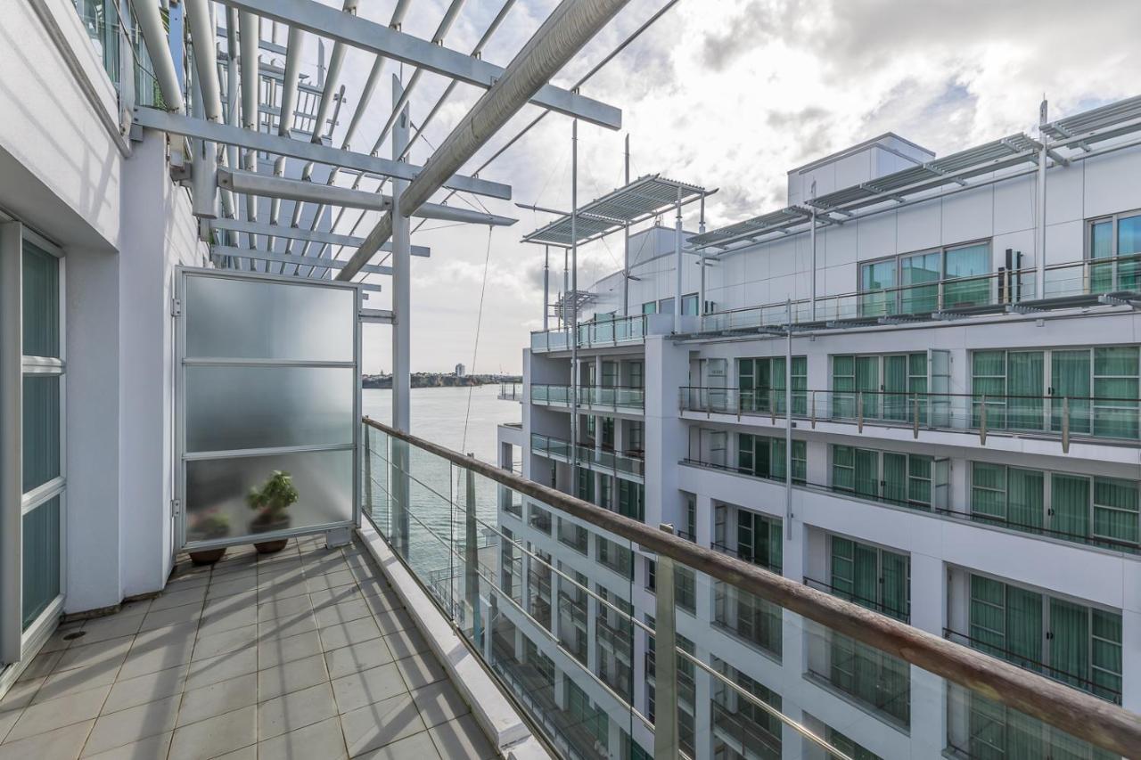 Qv Waterfront Apt With Ac Wifi And Parking Auckland Eksteriør billede